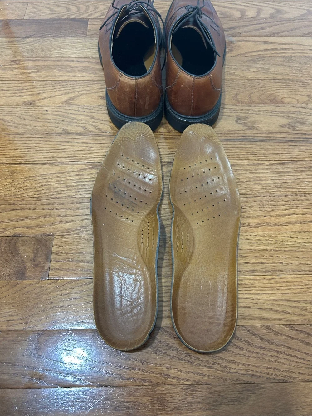 Allen Edmonds Kennett Cognac Brown Split Toe Leather Derby Shoes
